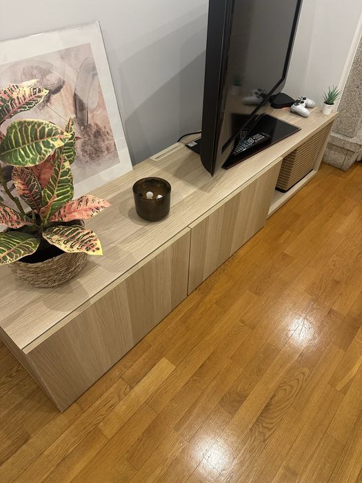 Movél de Televisão