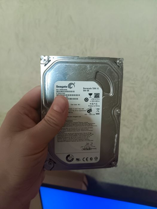 Продам жёсткий диск Seagate 500gb sata slim состояние нормальное когда-то стоял в своем ПК до абгрейда