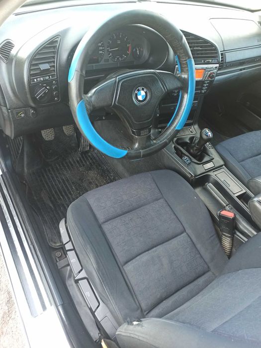До вашої уваги BMW 318I газ-бензин