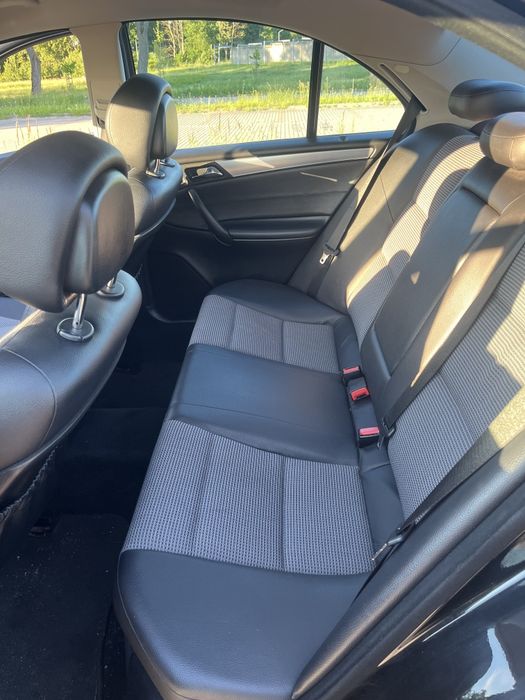 Mercedes-Benz w203 polift