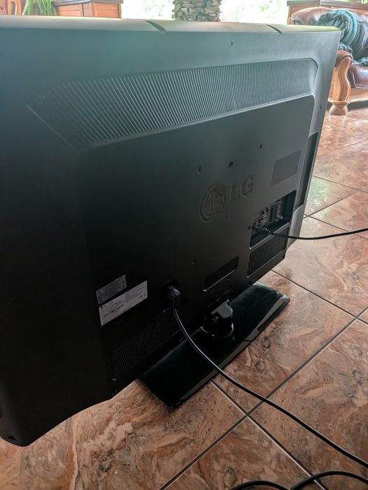 Telewizor LG 42LD550