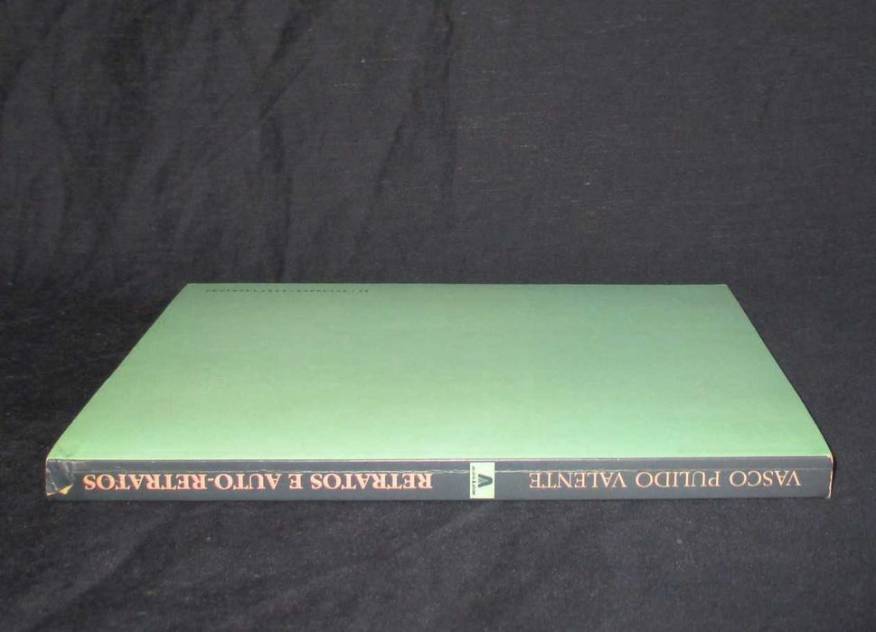 Livro Retratos e Auto Retratos Vasco Pulido Valente