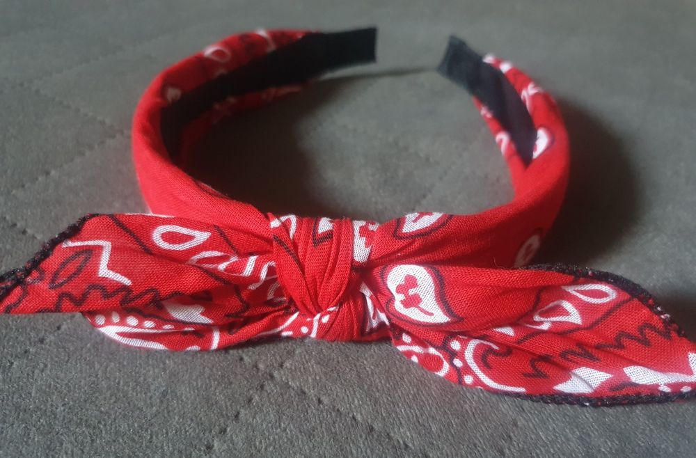 Opaski na włosy nowe