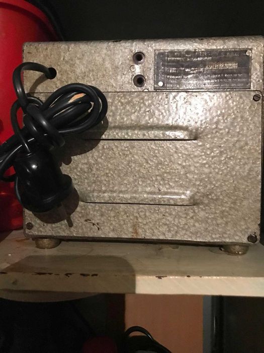 Stabilizator napięcia. PRL