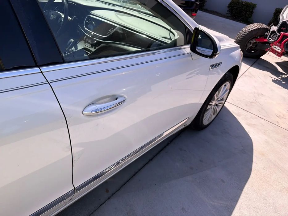 Buick Lacrosse 2.5 гибрид