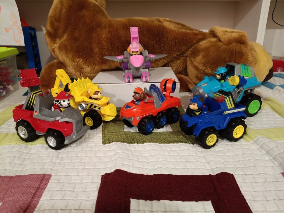 Conjunto de veículos Pátrios Pata