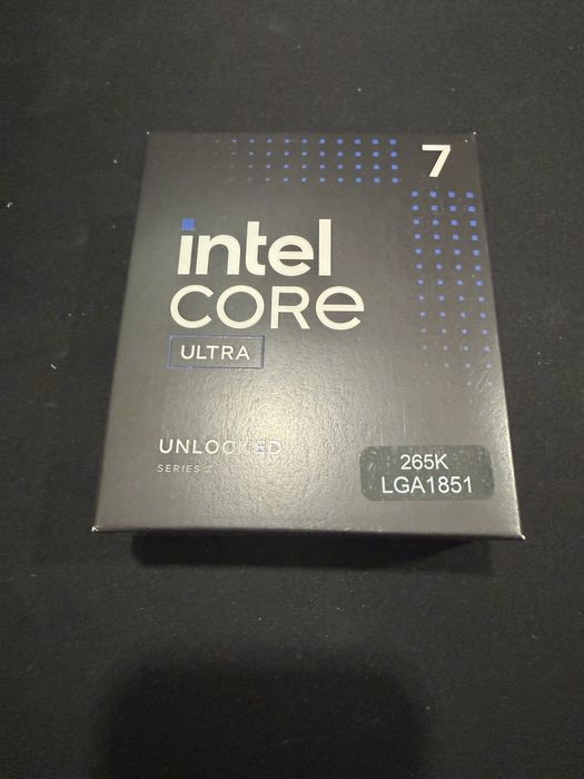 Komputer - Intel Ultra 7, RTX 5070