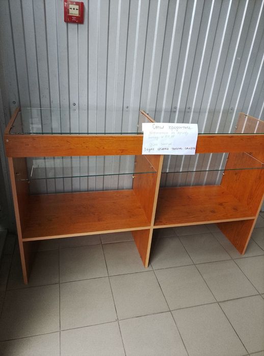 Торгівельне обладнання, стіл