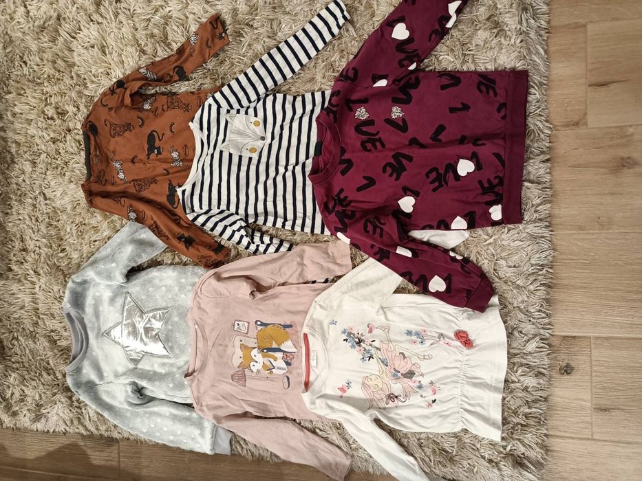 Paka ubrań dla dziewczynki rozmiar 110