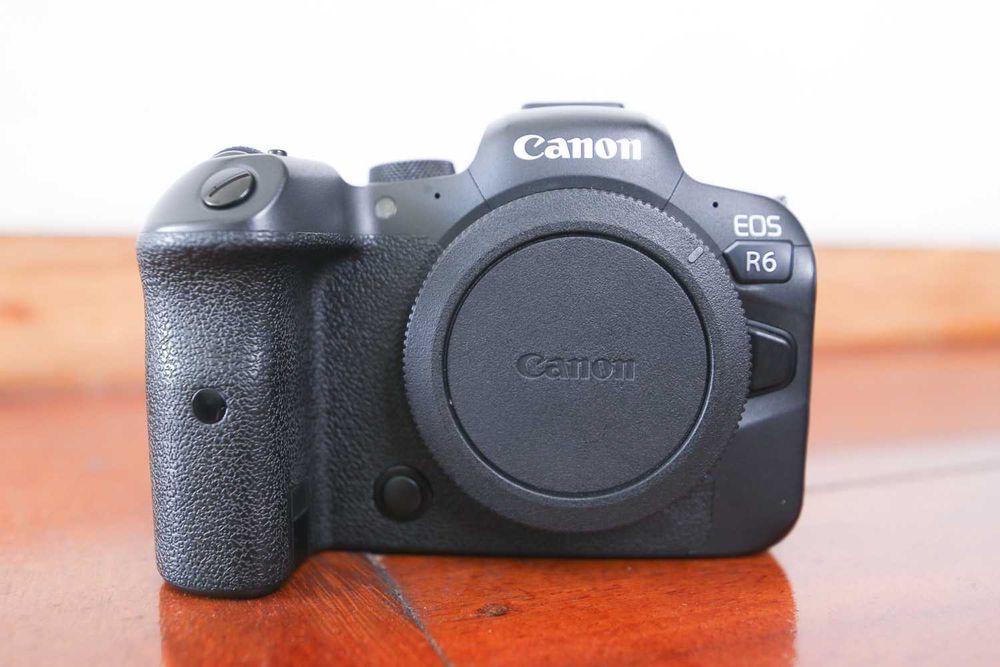 Canon EOS R6 - Bom Estado