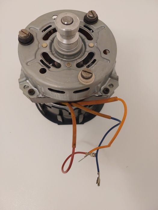 Двигун для хлібопічки