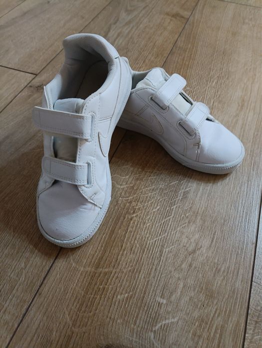 Білі кросовки кросівки хайтопи