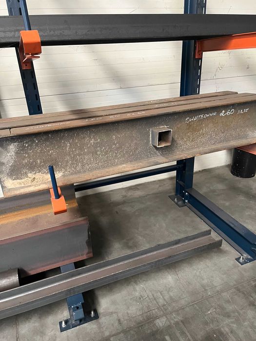 Profile stalowe, Dwuteownik 260, wyroby hutnicze, wyroby stalowe