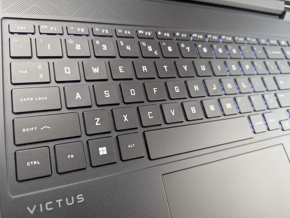 LAPTOP GAMINGOWY HP Victus 15 RTX 3050 Ryzen 5 5600H komputer