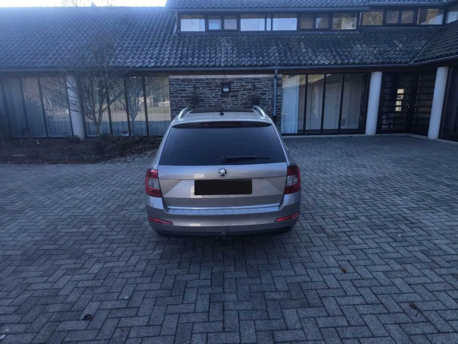 Skoda Octavia      2016