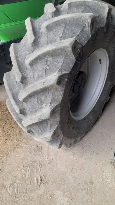 480/70 r24 Pirelli opona stan bardzo dobry