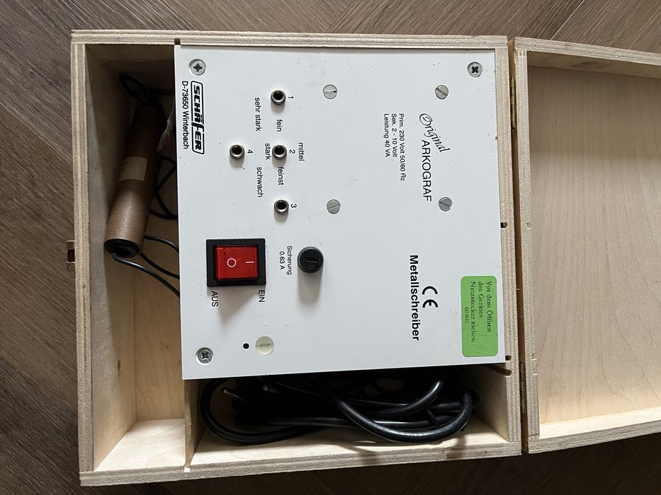 ARKOGRAF D-73650 - elektropis urządzenie do grawerowania