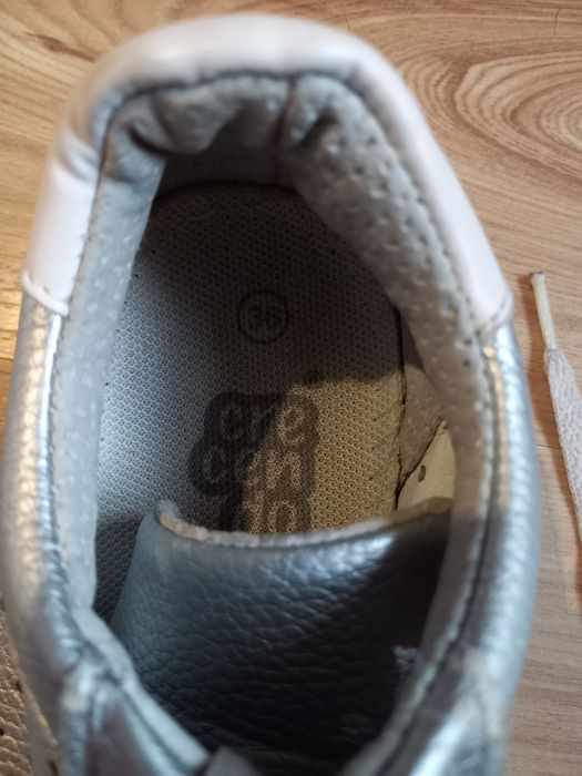 Sprzedam buty damskie