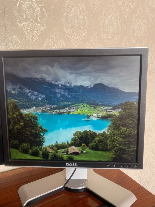 Монитор dell 1908fp