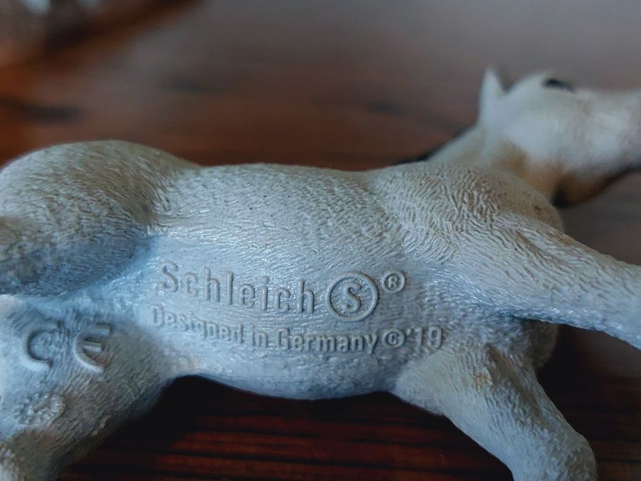 Źrebak schleich figurka