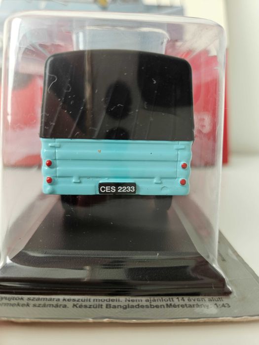 Model Żuk A-03 Złota Kolekcja Samochody PRL DeAgostini skala 1:43