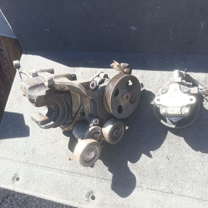 Насос гур 2.0 дизель 04-09 Хюндай туксон huyndai Tucson