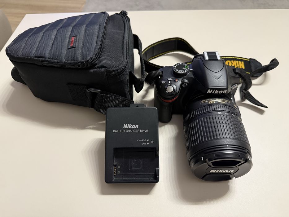 Nikon D3200 + obiektyw 18-55