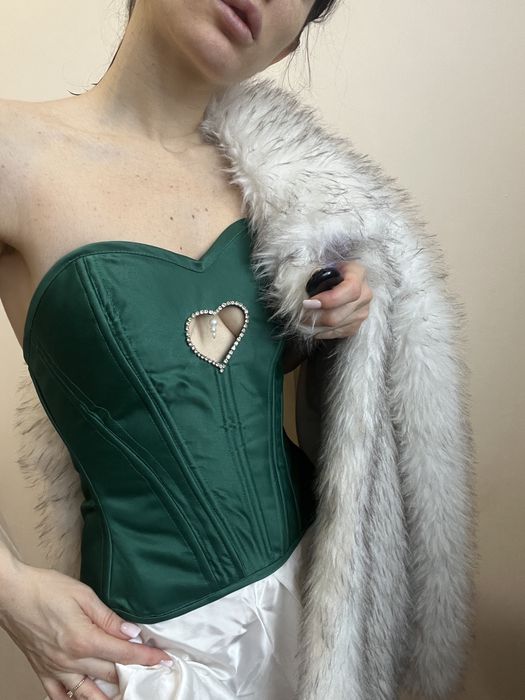 Корсет атлас з вирізом серця