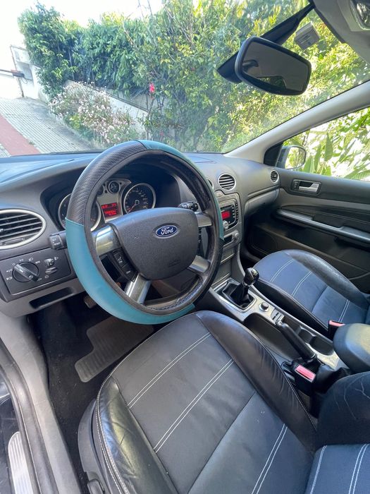 Ford Focu 1.6 TDCI TITANIUM. De garagem e muito económica