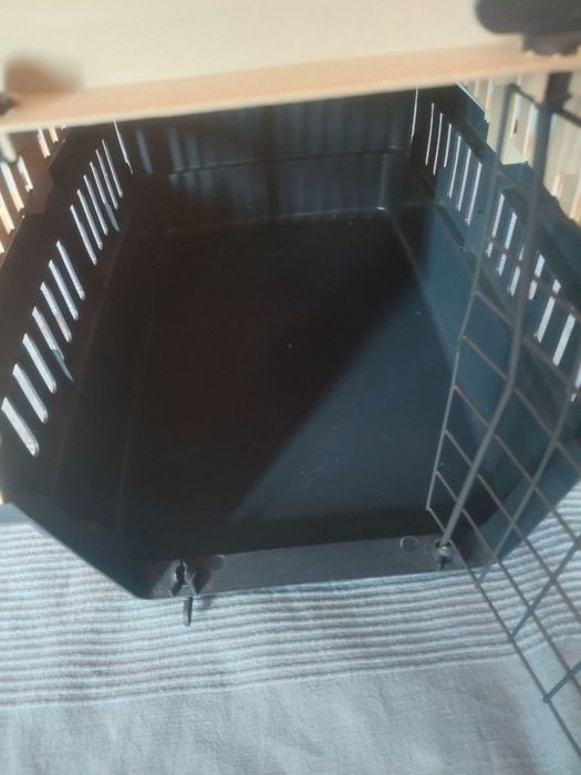 Переноска для собак або котів.