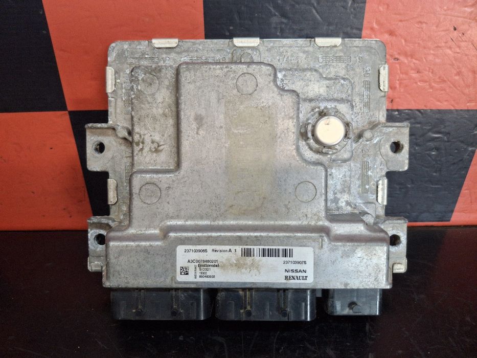 Centralina motor / ECU RENAULT Master III Chassis (EV/HV/UV)