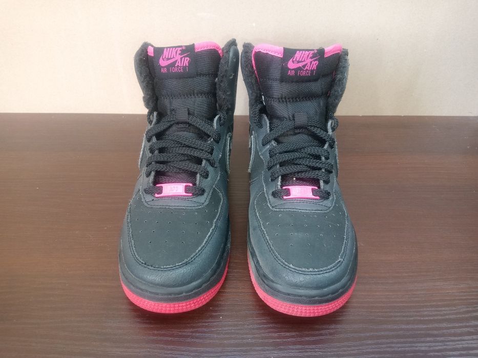 Nike Air Force nr 37.5--23.5 cm