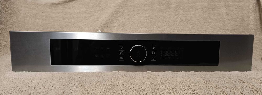 Panel przedni piekarnika Whirlpool – Panel Sterujący + Wyświetlacz