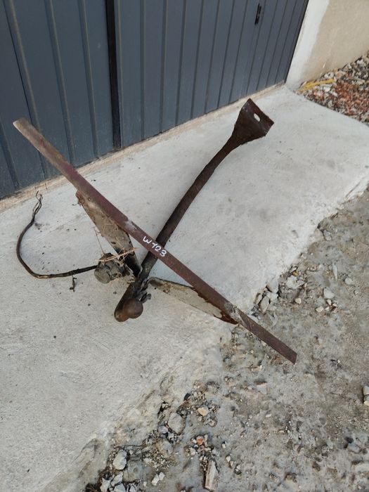 Hak holowniczy Mercedes Benz beczka 123 sedan