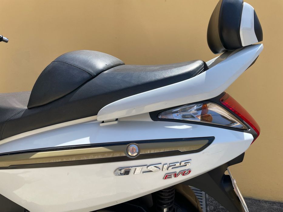 SYM GTS 125 EVO ABS | Apenas 24.070 km | Sempre em Garagem | Estado Impecável