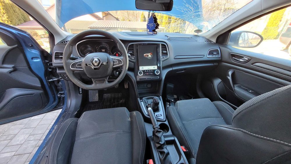 Renault megane IV 2016- na części kod koloru TERDE