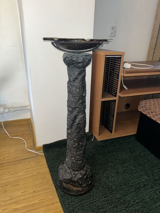 Stojak na kwiaty kwietnik noga z wegla