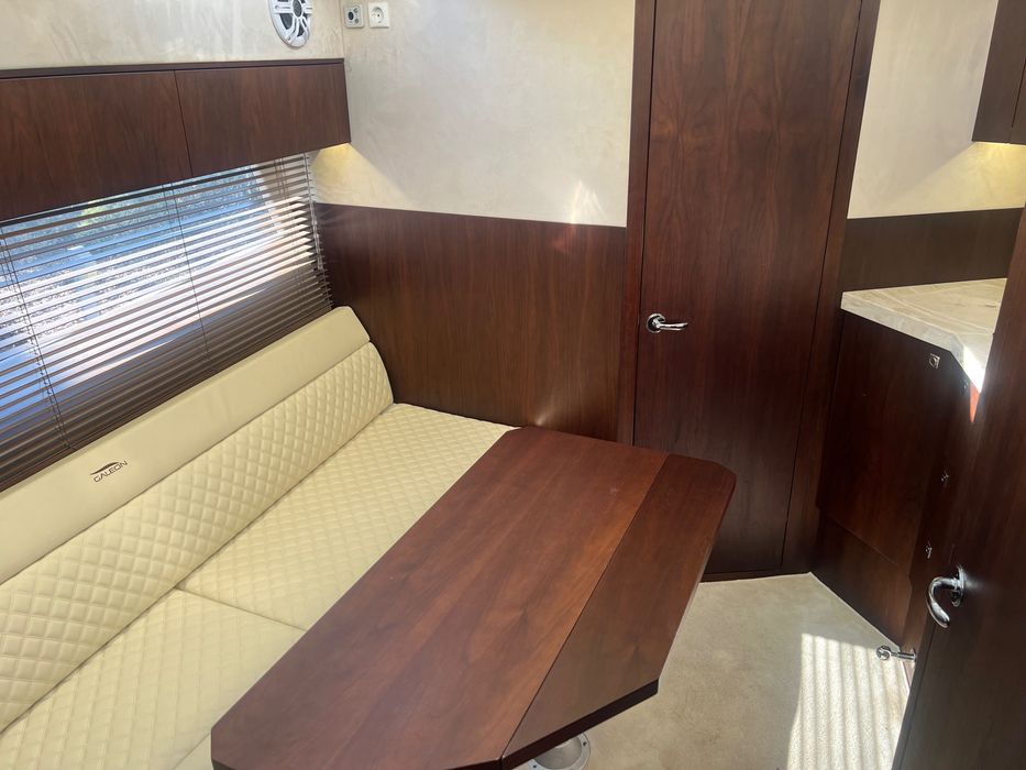 Jacht motorowy Galeon 335