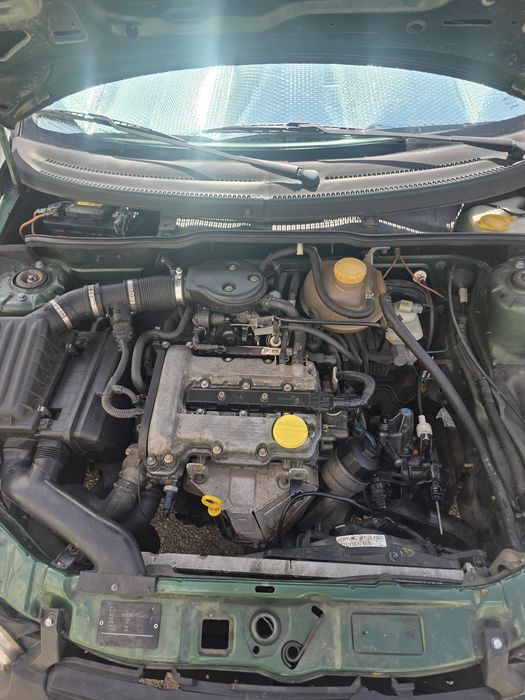 Opel Corsa B 1.0 de 99