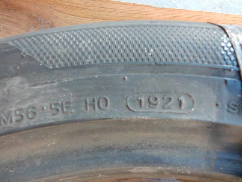 Hankook Ventus S1 Evo3 255/45/19 104W lato