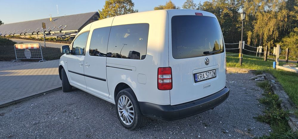 Volkswagen Caddy Maxi 5os. 2014r. 2.0TDI 6biegów