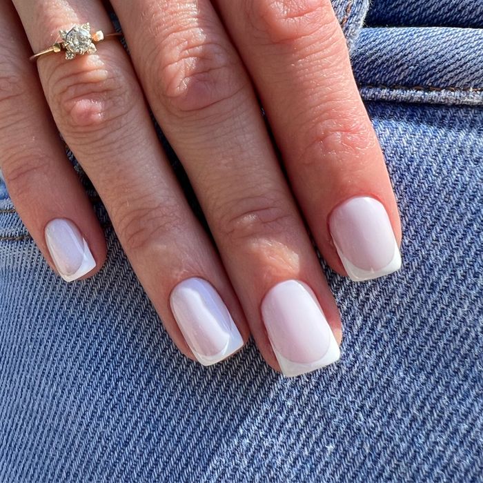 Манікюр та педикюр , Львів