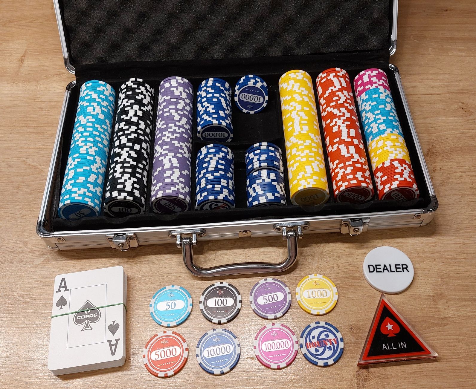 Equip tool patrol Zestaw Poker 365 żetonów Dealer All in Karty Toruń • OLX.pl