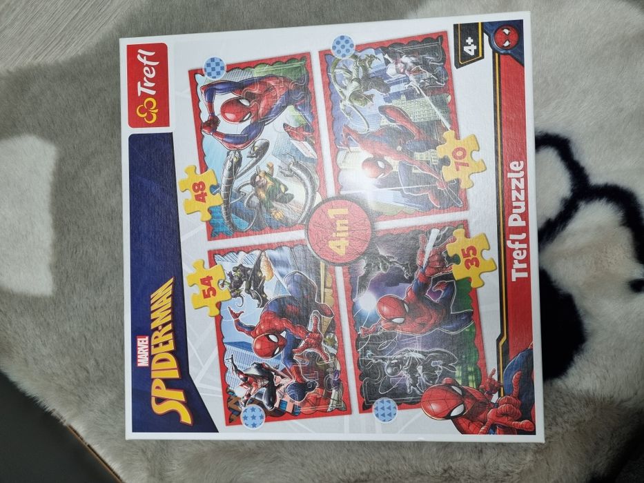 Puzzle Spider-Man. 4 w 1