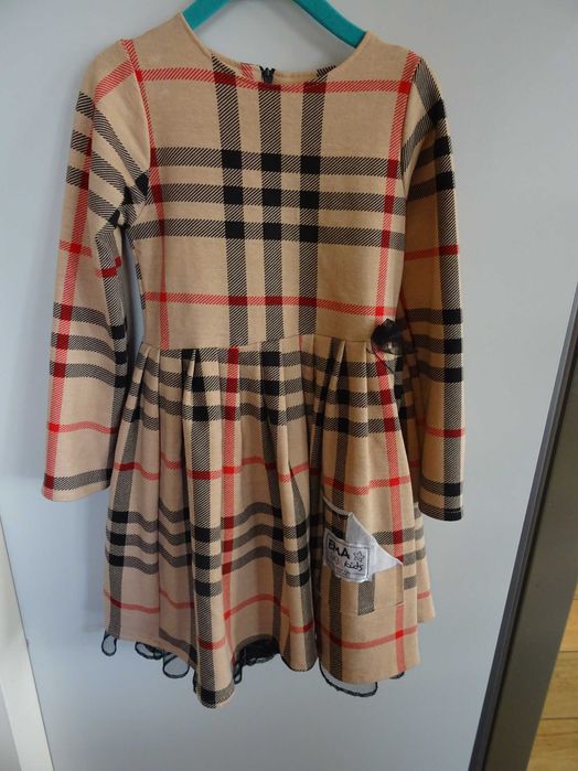 Ema Kids nowa sukienka 8 lat śliczna krata burberry