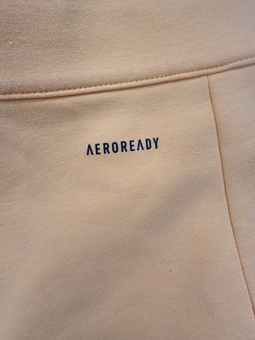 Spodenki/szorty/shorts Adidas