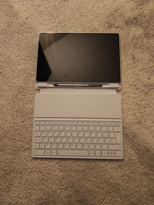 Lenovo Idea Tab Plus