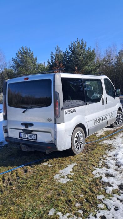 Nisan primaster trafic vivaro oszklony zamiana 7osobowy  nawiewy
