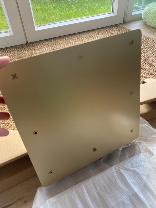 Playstation 4 Slim 500gb - Gold - 2 Comandos