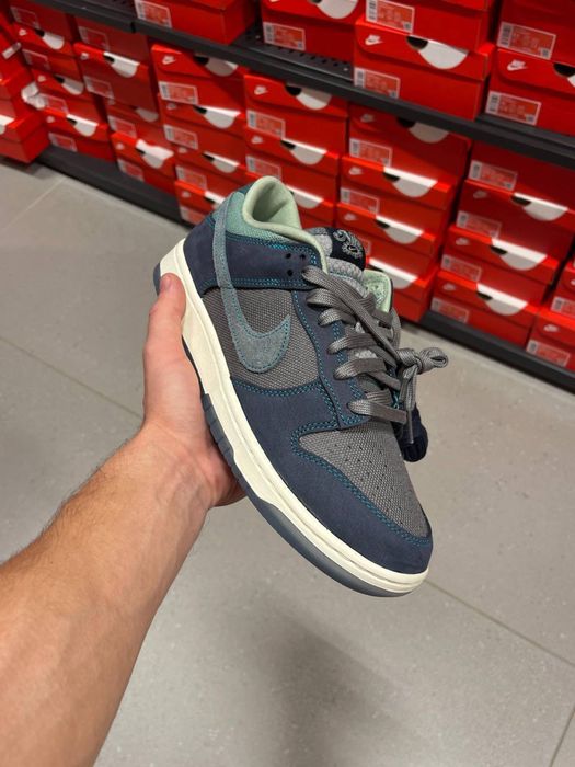 Продам кросівки Nike Dunk Low Retro